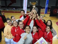 Kepez’in basketbolcu kızları yine şampiyon